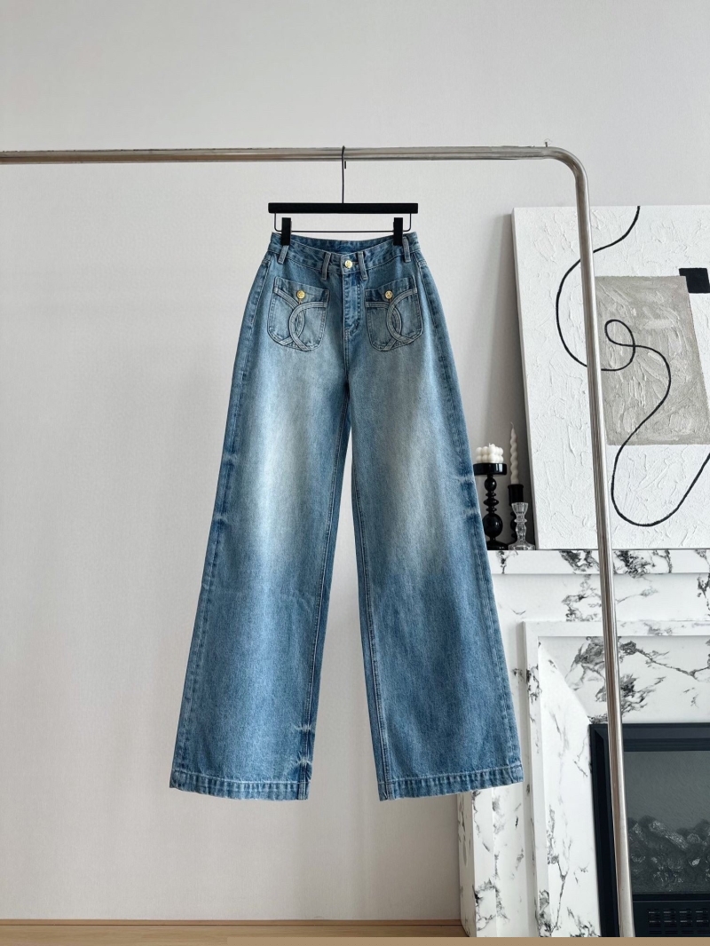 Ch*el jeans